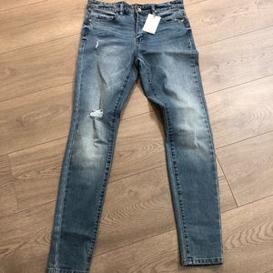 NWT Billabong Jeans